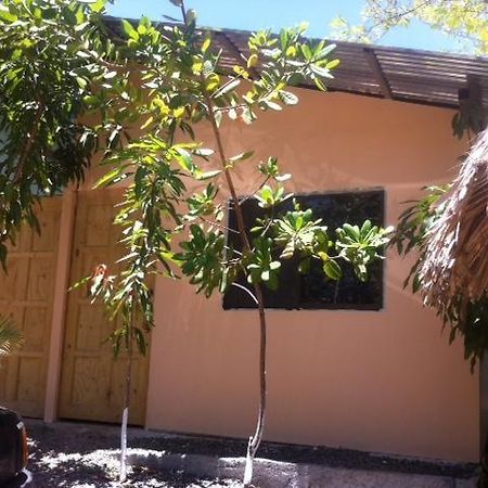 Cabinas Jojola Hotel Guanacaste Exterior photo